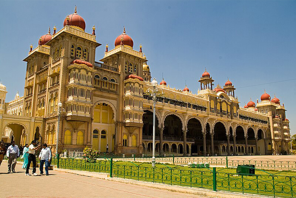 Why Should You Invest In Mysore